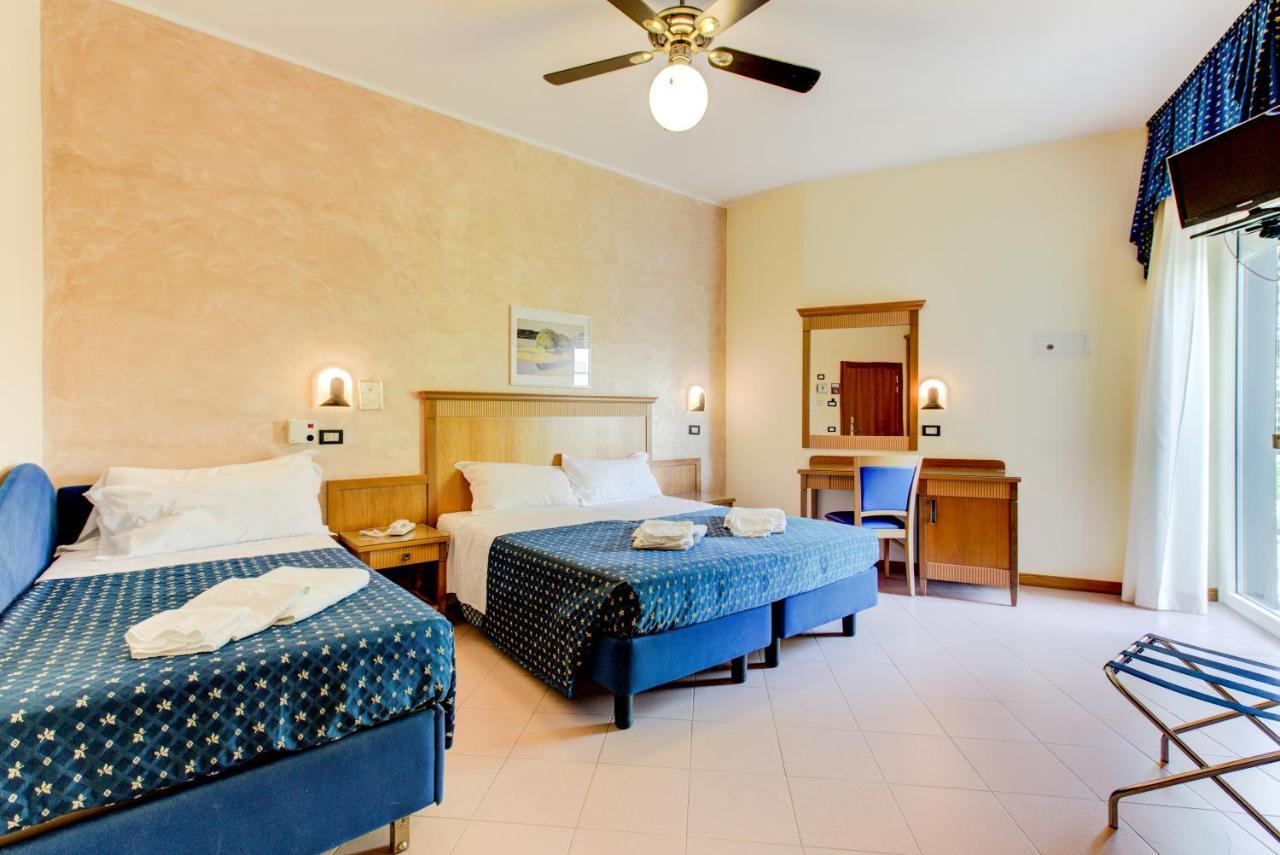 Hotel Verona Cesenatico Eksteriør billede