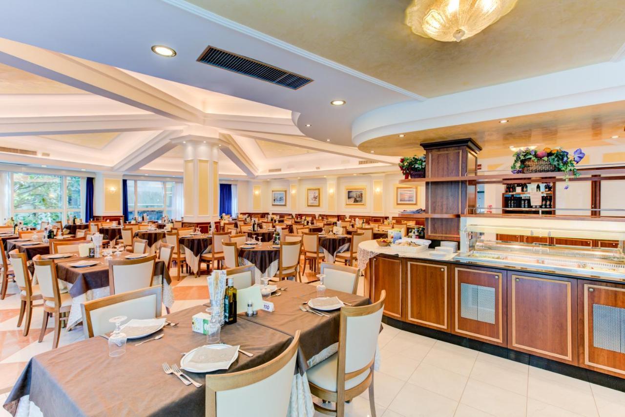 Hotel Verona Cesenatico Eksteriør billede